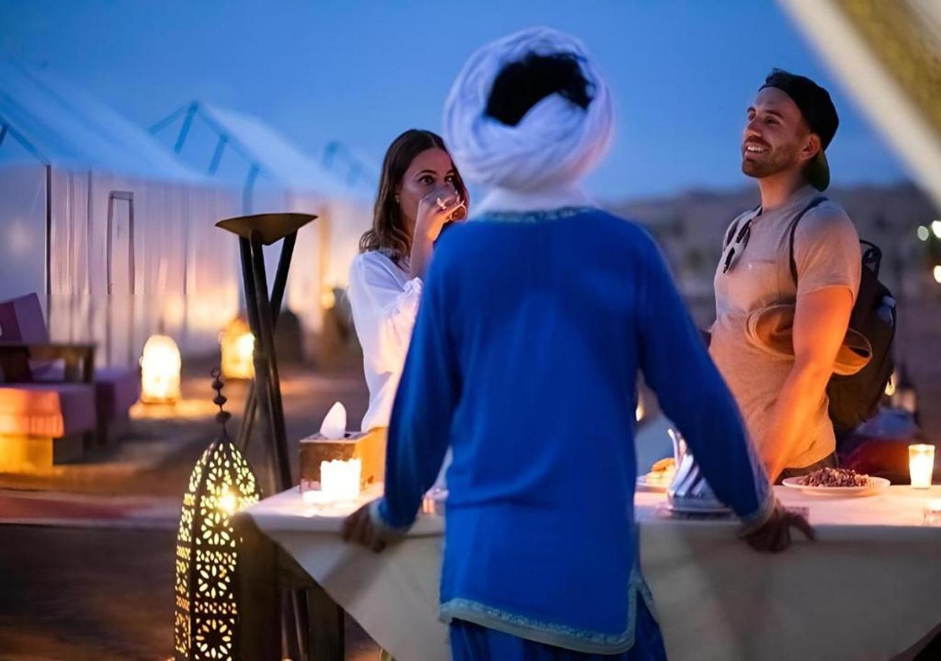 Merzouga Nomadic Luxury Camp Екстериор снимка