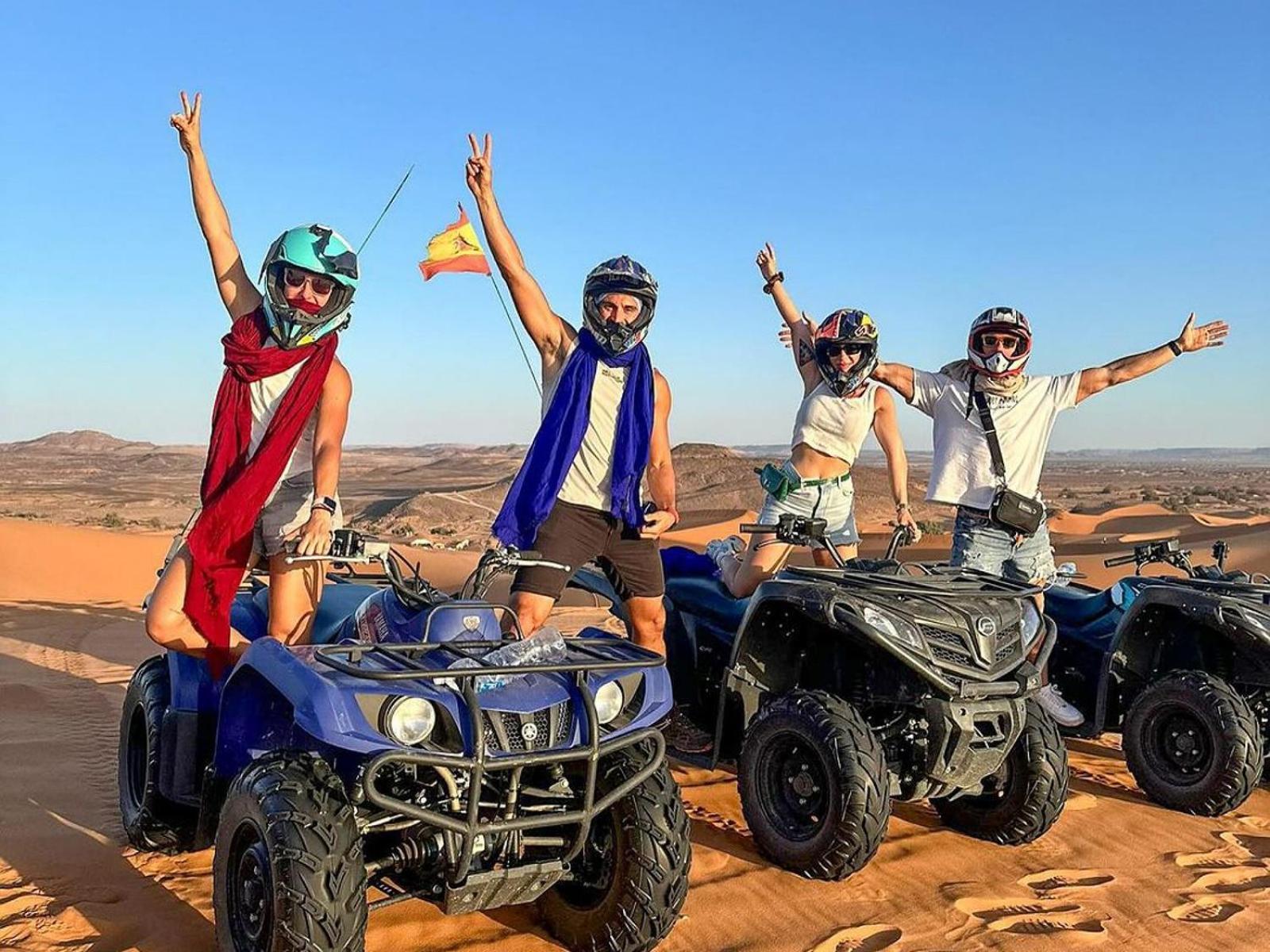 Merzouga Nomadic Luxury Camp Екстериор снимка