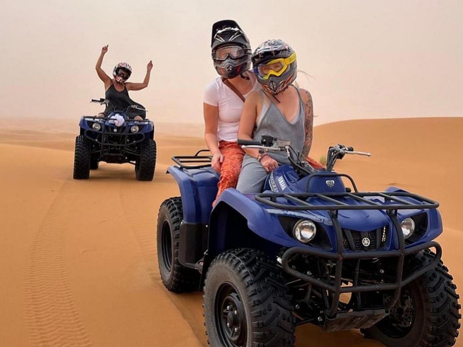 Merzouga Nomadic Luxury Camp Екстериор снимка