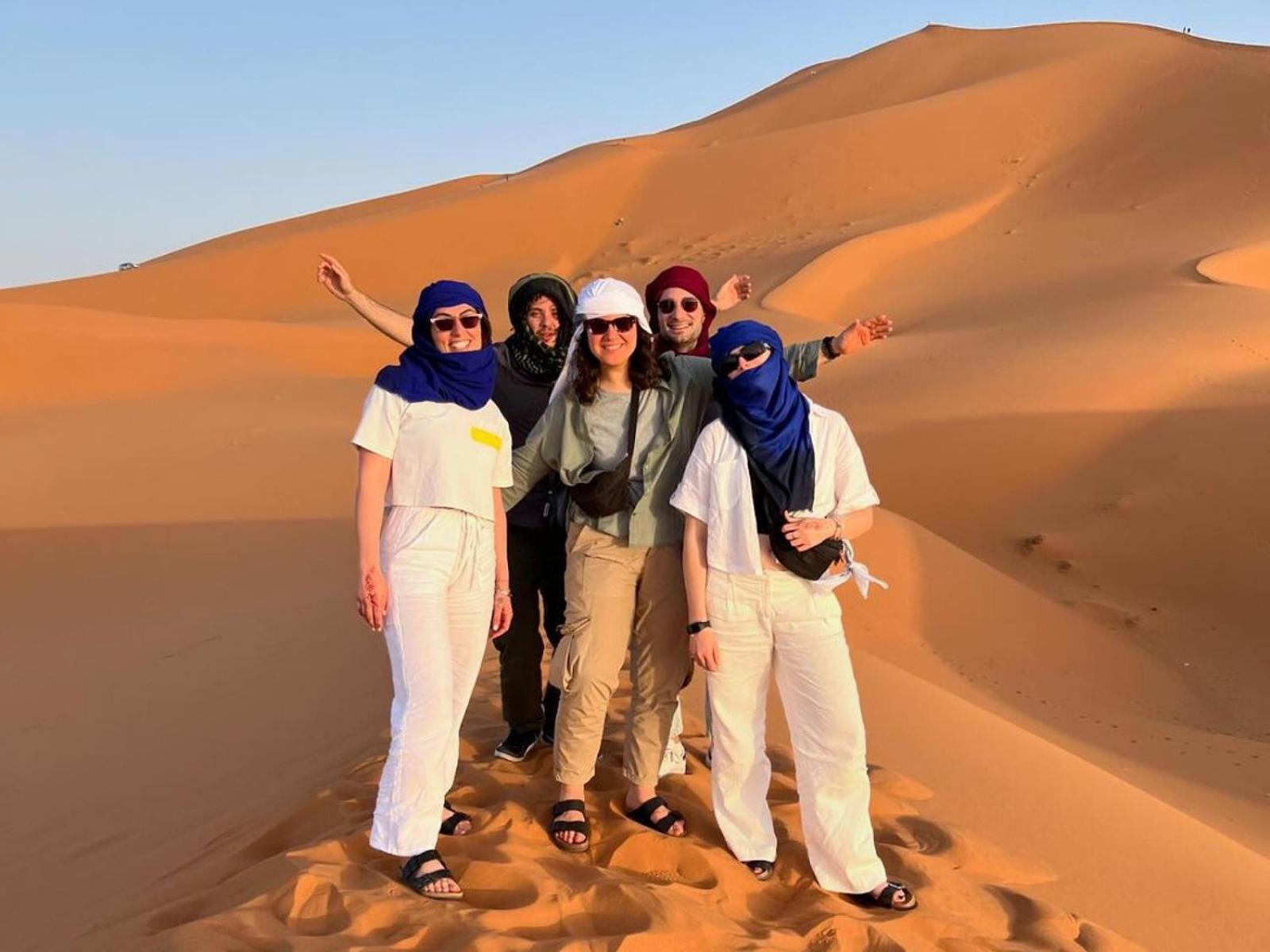 Merzouga Nomadic Luxury Camp Екстериор снимка