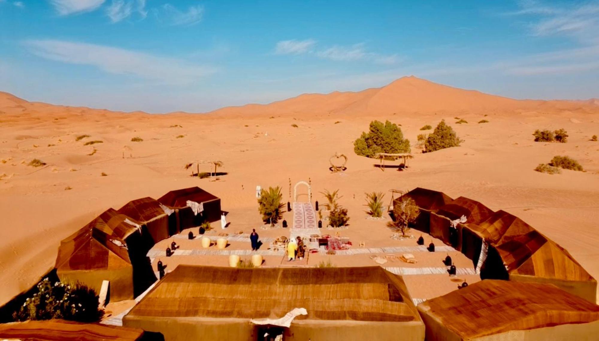 Merzouga Nomadic Luxury Camp Екстериор снимка